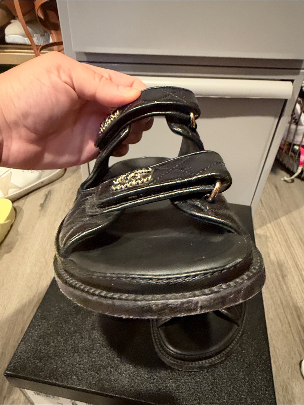 CHANEL Black CC SANDALS 39/9 - Picture 2 of 8